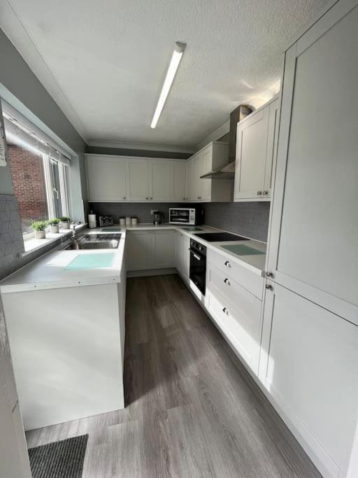 Scoresby Escape - Whitby Holiday Home Zewnętrze zdjęcie