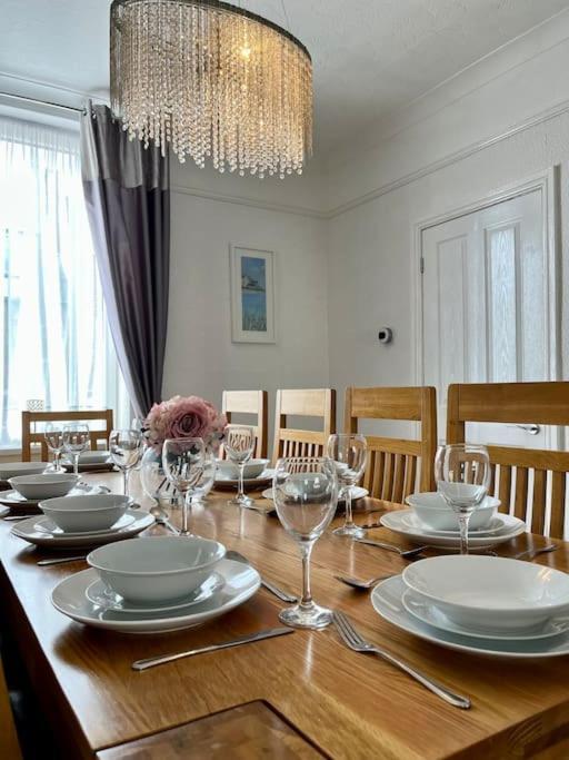Scoresby Escape - Whitby Holiday Home Zewnętrze zdjęcie